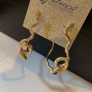 Gold Snake Open Hoops
